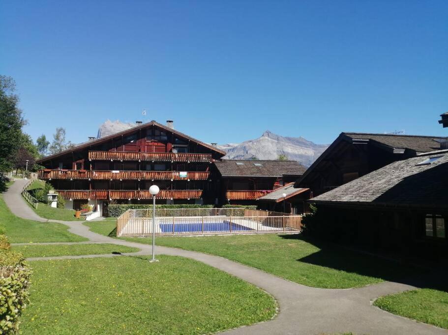 Studio Cosy Au Pied Des Pistes Avec Piscine Saint-Gervais-les-Bains Luaran gambar